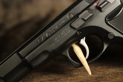 CZ 75B - 9 mm - Image 4 of 5