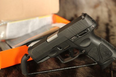 Taurus G3C - 9 mm - Image 1 of 7