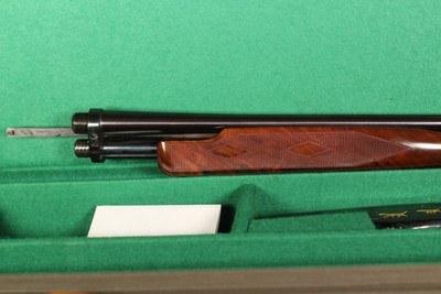 Winchester 42 Custom Fully Engraved with Bold Scroll and Gold Inlays by V Graham - .410 - Image 11 of 17