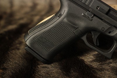 Glock 44 - .22 LR - Image 5 of 6