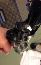 SMITH & WESSON MODEL 29-10 5OTH ANNIVERSARY 44 MAGNUM REVOLVER - 4 of 10