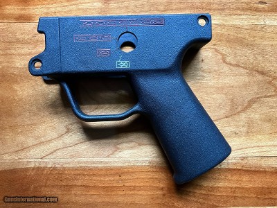 H&K MP5K 9mm 4 Position (0,1,3,F Pictogram) Ambi Plastic Trigger Housing, Clipped, used.