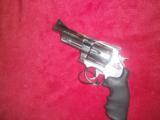 SMITH AND WESSON MODEL 625-9 MOUNTIAN GUN 45 COLT CALIBER - 3 of 4
