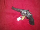 SMITH AND WESSON MODEL 686 PRO SERIES 357 CAL. - 3 of 4