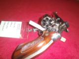 Smith & Wesson Model 19 - 5 nickel finish - 3 of 5