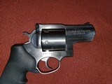 RUGER SUPER REDHAWK ALASKAN 454 CASULL 45 COLT 2 1/2 " BARREL with 50 Rounds of AMMO Barnes VORTEX and Winchester - 5 of 8