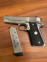 Colt Combat Commander Stainless Steel - 2 of 3