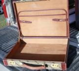 Winchester Brief Case - 101 23
- Made in Italy by Emmebi - 7 of 8