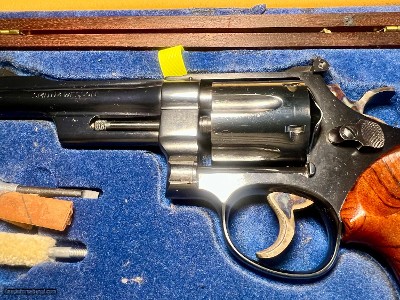 Smith &Wesson Model 27-2
5 inch
