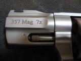 Smith & Wesson Model 686 /performance Center - 10 of 12