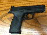 Smith and Wesson M&P40 .40 SW Pistol - 1 of 5