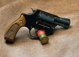 Smith and Wesson Model 36 No dash 38 spl Revolver - 8 of 10