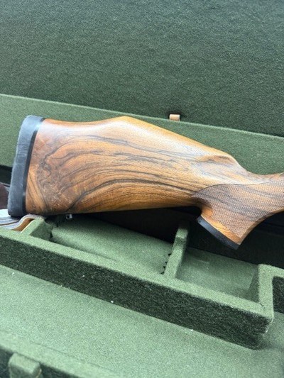Weatherby Gold Model Edition MKV Wyoming Commemorative - Image 8 of 12