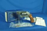 Smith & Wesson Model 64-2 38cal in box #10077 - 2 of 14