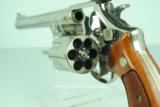Smith & Wesson Model 57 41Mag w/wood box NICKEL #10275 - 10 of 11