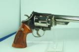 Smith & Wesson Model 57 41Mag w/wood box NICKEL #10275 - 8 of 11