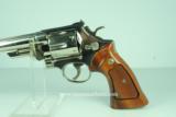 Smith & Wesson Model 57 41Mag w/wood box NICKEL #10275 - 4 of 11