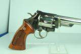 Smith & Wesson Model 57 41Mag w/wood box NICKEL #10275 - 6 of 11