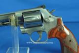 Smith & Wesson Model 686 357 7-shot in case #10246 - 6 of 13
