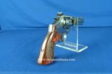 Smith & Wesson Model 686 357 7-shot in case #10246 - 4 of 13
