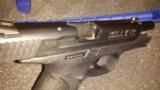 Smith & Wesson M&P 40 - 4 of 5