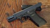 Glock model 22 gen 3 40 S&W pistol - 3 of 4