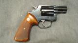 Smith & Wesson Model 36 Chief's Special .38 Special - 4 of 14