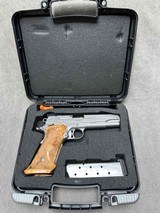 Sig Sauer 1911 45 ACP Target, Super Clean - Image 1 of 10