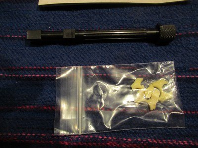 Kel-tech PMR 30 22 magnum pistol with threaded barrel and extras - Image 4 of 5