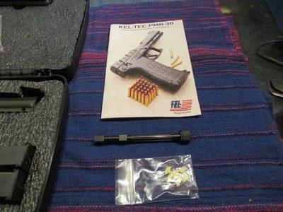 Kel-tech PMR 30 22 magnum pistol with threaded barrel and extras - Image 3 of 5