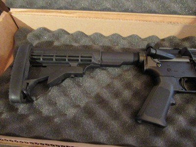 S&W Smith & Wesson M&P 15 223 fixed stock mooth barrel 10 round mag - Image 4 of 4