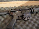 S&W Smith & Wesson M&P 15 223 fixed stock mooth barrel 10 round mag - Image 2 of 4
