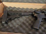 S&W Smith & Wesson M&P 15 223 fixed stock mooth barrel 10 round mag - Image 4 of 4