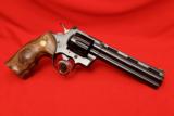 Colt Python .357 6 - 4 of 12
