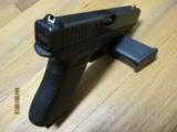 Glock 17 9mm - 4 of 7