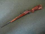 Weatherby, Mark V, 7mm Mag - 4 of 12