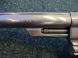 Smith & Wesson 629 .44 - 3 of 12