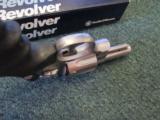 Smith & Wesson M629-4 .44 - 8 of 15