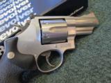 Smith & Wesson M629-4 .44 - 6 of 15