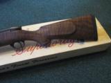 Weatherby Mark V Mag Safari Classic .375 - 2 of 15