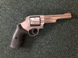 Smith & Wesson Mdl 629 44 Mag - 2 of 16