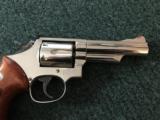 Smith & Wesson Mdl 19 357 mag - 6 of 14