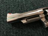 Smith & Wesson Mdl 19 357 mag - 3 of 14
