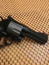 Smith & Wesson, 44 Mag, 329 PD - 9 of 15