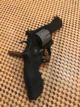 Smith & Wesson, 44 Mag, 329 PD - 7 of 15