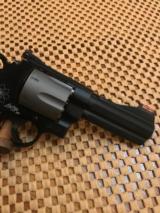 Smith & Wesson, 44 Mag, 329 PD - 10 of 15
