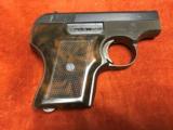 Smith & Wesson Mdl 61-2
22 LR - 3 of 12