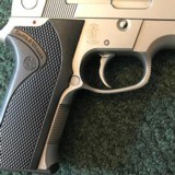 Smith & Wesson Mdl 4046 .40 S&W - 17 of 21