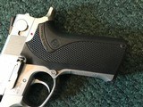 Smith & Wesson Mdl 4046 .40 S&W - 8 of 21