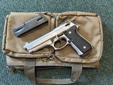Beretta 96 .40 S&W - 1 of 13